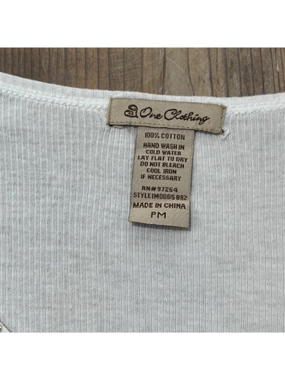 One Clothing Baby Tee Womens PM White Ribbed Embellished Y2K Fairy - Picture 3 of 8